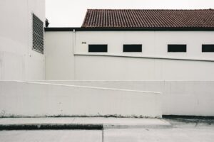 A minimál stílus otthon – kevesebb tárgy, több tér
