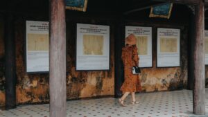 Tudatos ruhavásárlás: anyag, márka, ár