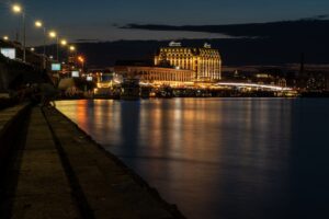 Városi naplementék legjobb nézőpontból